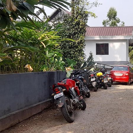 Le Farmhouse Munnar Anachal Exterior foto